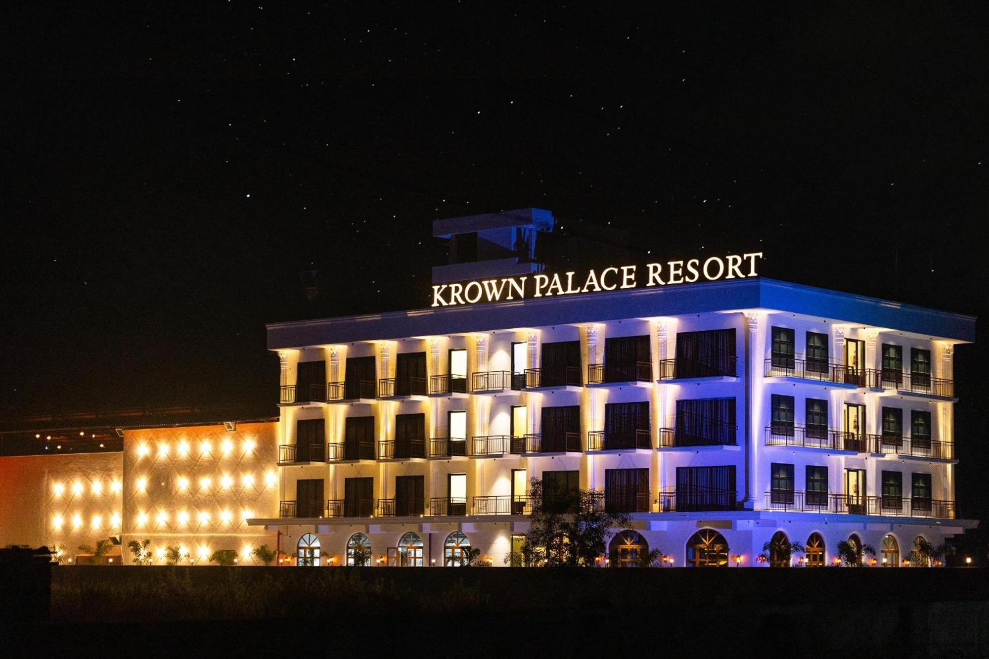 Krown Palace Resort 锡尔瓦萨 外观 照片